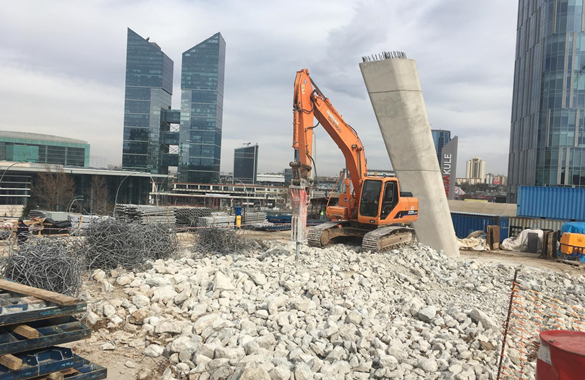 Aycan Hafriyat, Mini Ekskavatör, Hafriyat, Altyapı, Yıkım, Çevre Düzenleme, Peyzaj, İş Makine Kiralama, Kamyon Moloz Atımı, Hafriyat Hizmeti Ankara, Ankara Mini Ekskavatör, Ankara Hafriyat, Ankara Altyapı